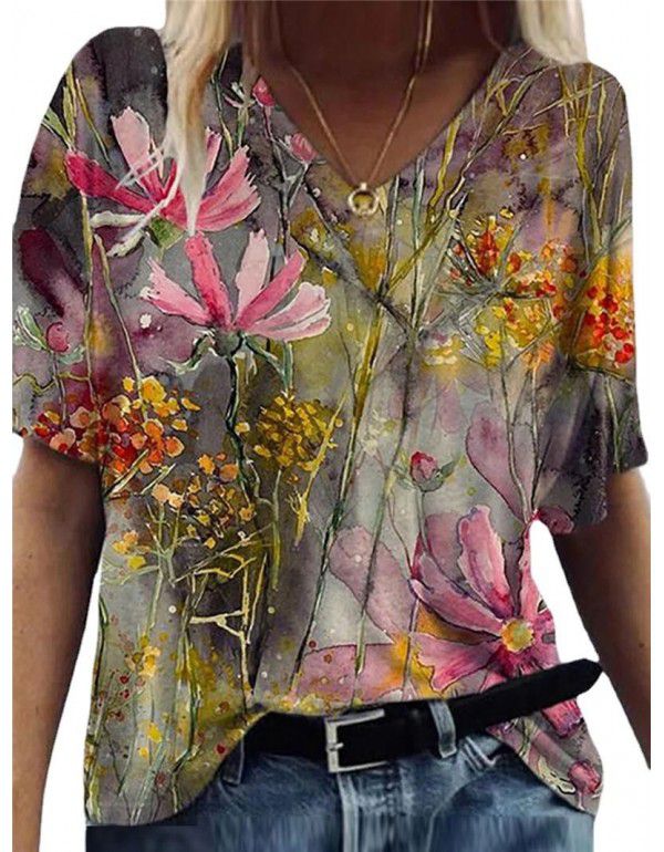 Flower printed short sleeve V-neck T-shirt for women