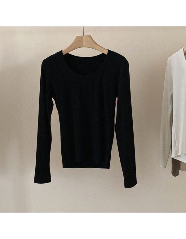 Simple round neck long-sleeved t-shirt for women in spring 