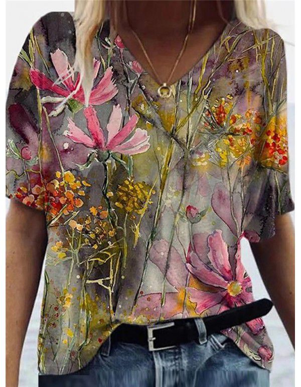 Flower printed short sleeve V-neck T-shirt for women