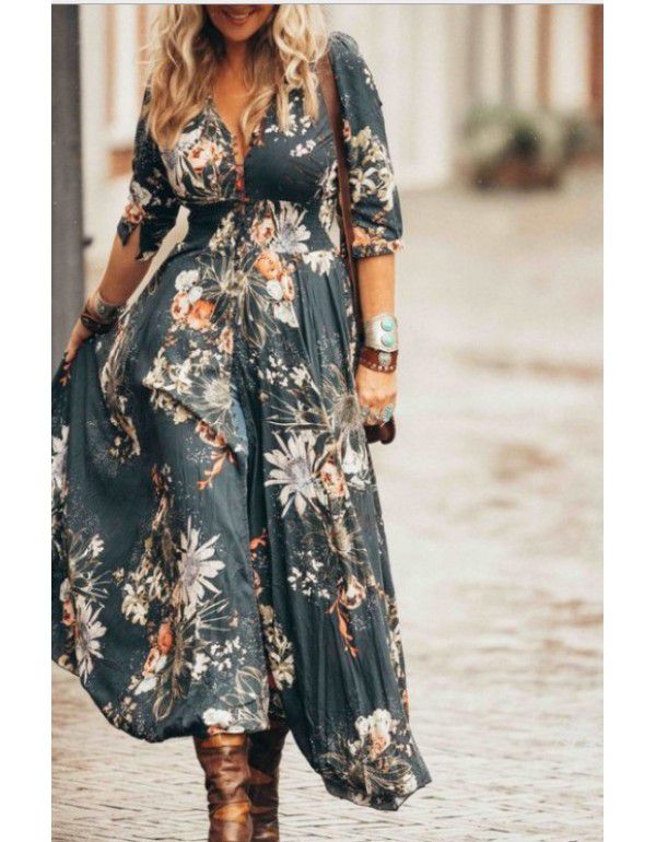 Summer low-key luxury and simple girls' oversized women's personalized print design V-neck sexy dress 