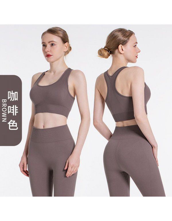 Yoga suit for women Seamless knit hip up exercise Yoga pants Sexy vest Running fitness suit